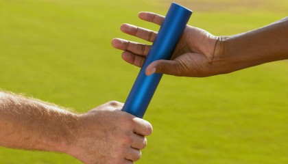 kaiyun.com-大家都在看：线上热议的明星记者追踪，跟踪明星的记者叫什么