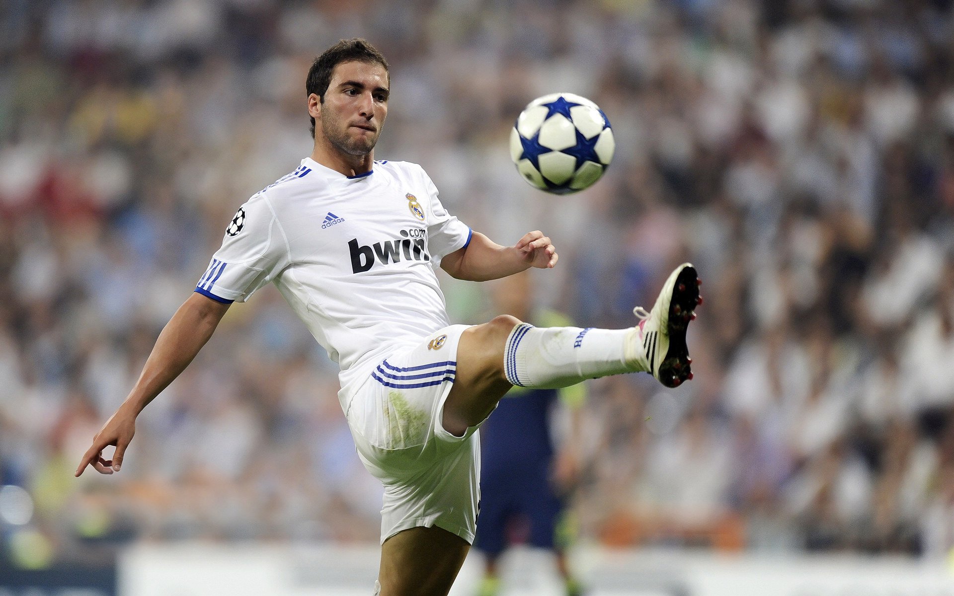 全民足球运动推广月,青少年热情高涨,全民足球节是哪一天