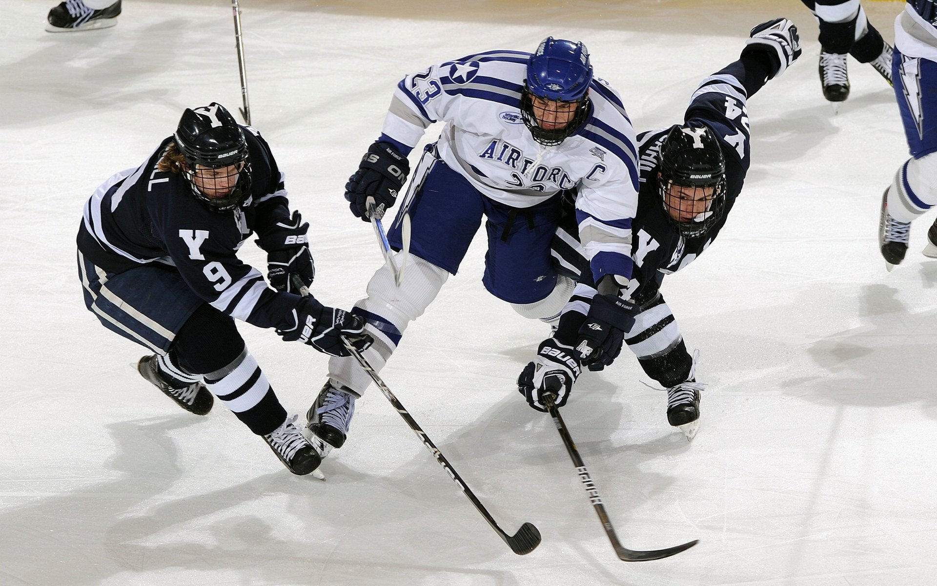西甲“超级射手”屡屡破门，精彩进球不断刷新纪录，西甲射手榜2016一2017
